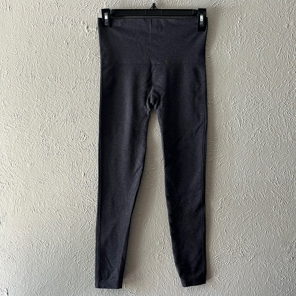 SPANX look at me now  Seamless Women’s Gray leggings size M - Picture 2 of 14